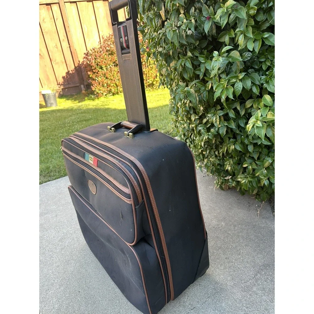 Vintage LARK Samsonite Black 22